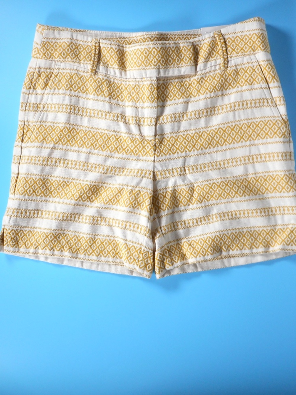 NWT Ann Taylor LOFT Riviera Shorts 4 Yellow Gold White 6" Inseam Dressy Cotton